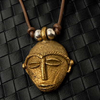 The Zola Heritage Pendant Necklace